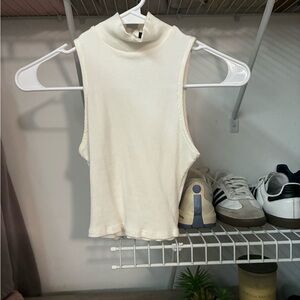 Zara Sleeveless White Crop Top